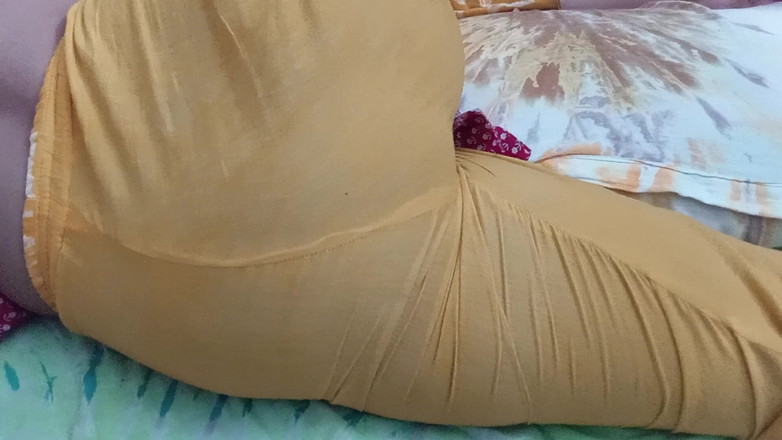CoupleWorld: Desi Bhabhi Stepping Secret Video and Enjoy Her Ass