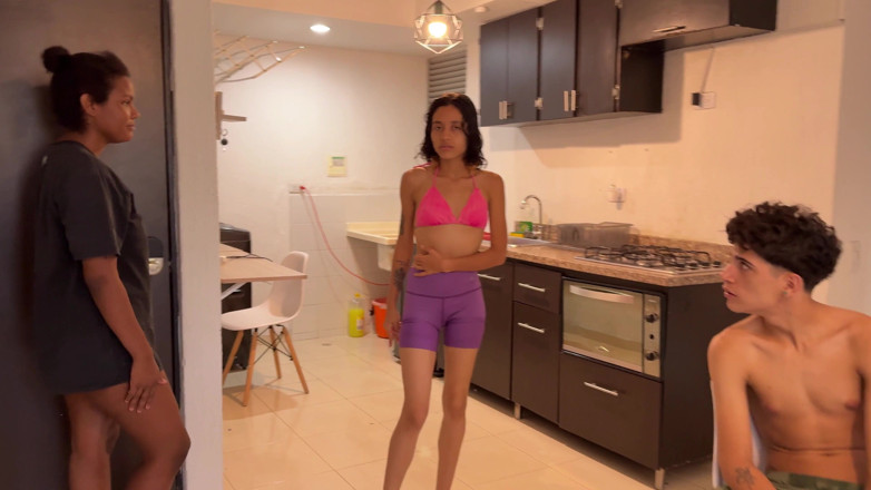 KenaySexxx: เพื่อนของแฟนฉันเงี่ยนโคตร ชอบมากตอนฉันเอาควยใหญ่ยัดรูตูดเธอแน่นๆ