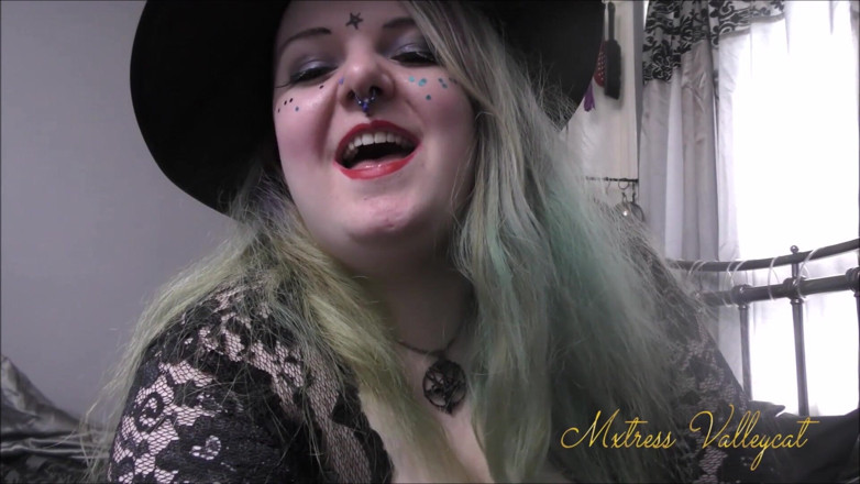 Mxtress Valleycat: Iniciación del coven