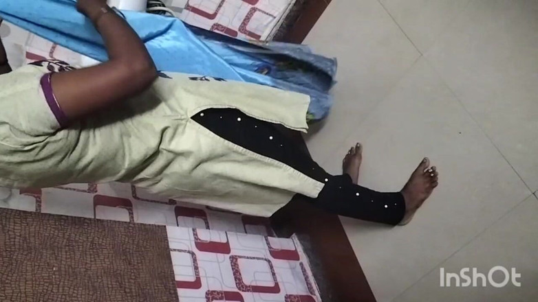 Funny couple porn studio: タミルのレディサリードロップチュディダーウェア