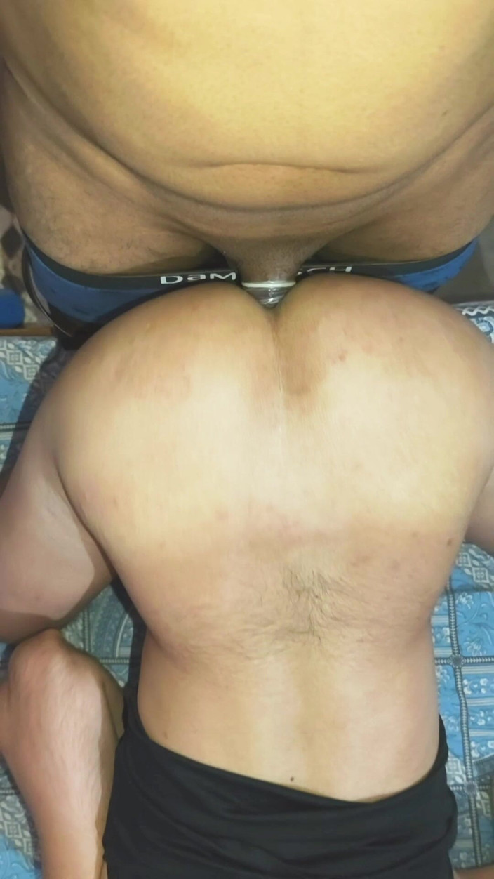 rruh_2024: Joven aldeano indio disfrutó polla negra mientras estudiaba