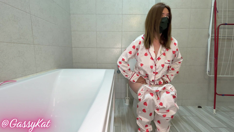 GassyKat: The Daily Toilet Episode 6