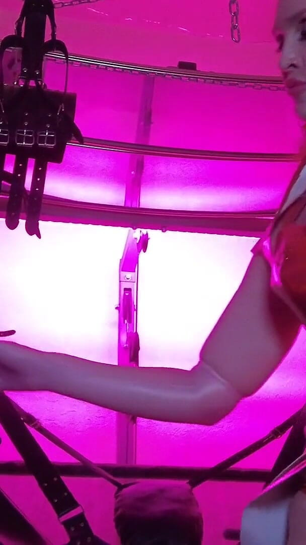 BDSM Mistress Pvc Gold Red Vinyl Toys Dick Fetish Boots Femdom (Eva Latexxx)