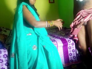 FireeCouple: तेल मालिश करते हुए ससुर ने अपनी बहू को चोदा