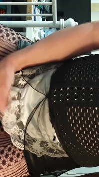 V63- sexy spodní prádlo Shemale - sukně dolů, Cock Out