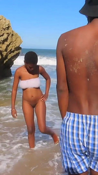 Strand-blowjob
