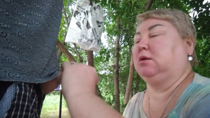Zona901: Jerking off my cock under the trees after work