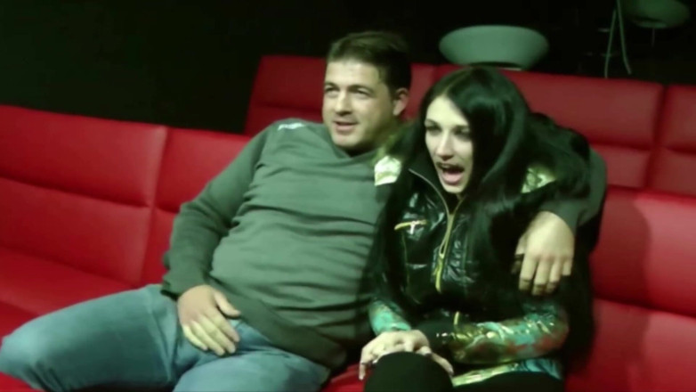 Videos Francaises: This French Babe Got Big Load of Cum in Cinema