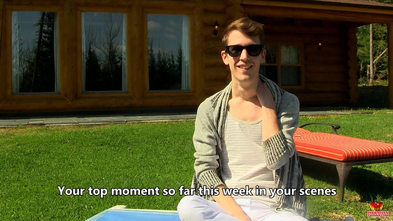 Phoenixxx: Ciesz się widokiem z seksowną Sashą