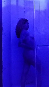 Red Hair Girl Does Show in the Bathtub and Does Not Realize That They Are Recording It