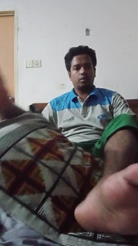 Fetish kaki di rumah buatan sendiri