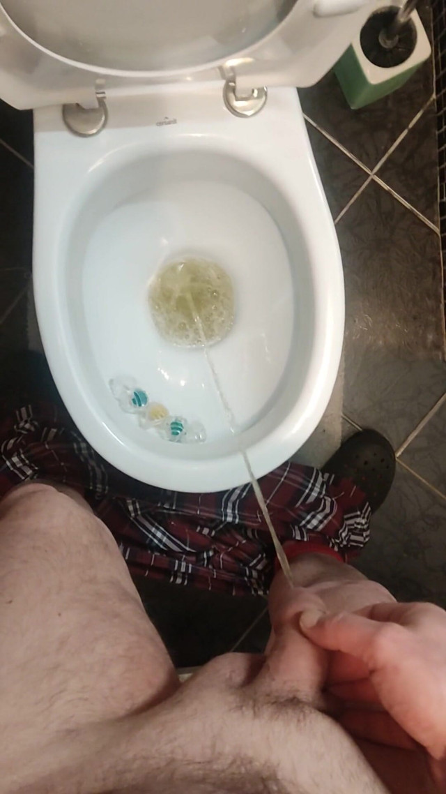 Uncut Cock Morning Pissing in Toilet (Wanker) Uncut Cock Morning Pissing in Toilet (Wanker)