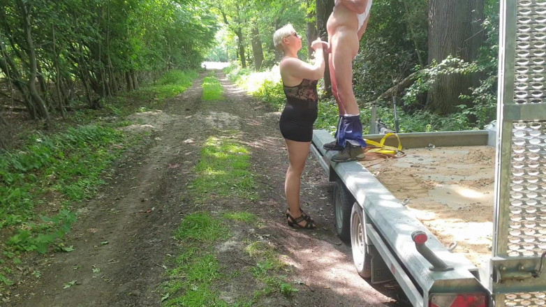 UserBitch1: Frivol Spazieren Gehen, Ficken Und Pissen
