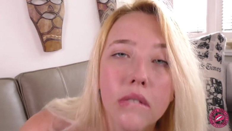 Samantha Rone: Samantha Rone rucha swoje buty