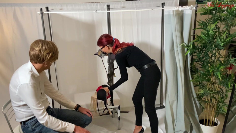 MissLeggings: İç çamaşırı pazarlamacısı