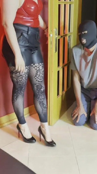 Visite De La Maison De L’impératrice Mbella