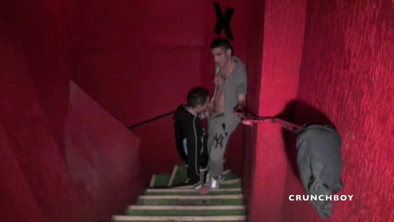 Crunch Boy: Innocente ragazzo francese scopato da un arabo etero