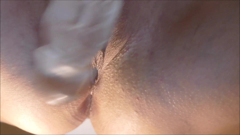 Natalie K: Masturbace, prstění, sání robertku a nahé sprchy Tento Halloween 25 sperma...