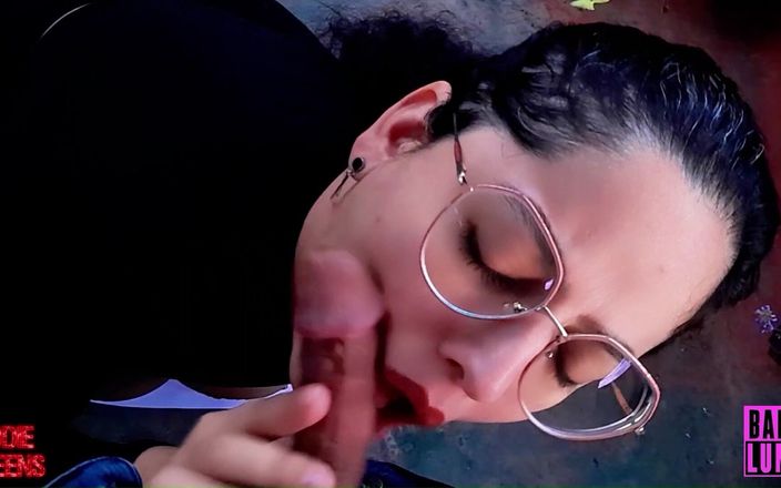Eddie Queens: Aku nyepong kontol cowok ini di luar rumah, kalau ada...