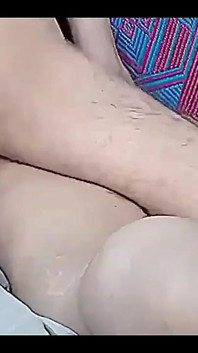 Inima fratelui vitreg a ejaculat în timp ce s-a pregătit pentru sex anal dur cu sora sa vitregă indiană