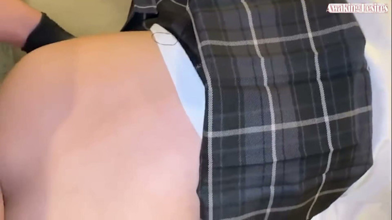 What type of JAV do you like: Üç bitirişle vahşi anal dölleme. Oral oyun ve korunmasız seks...