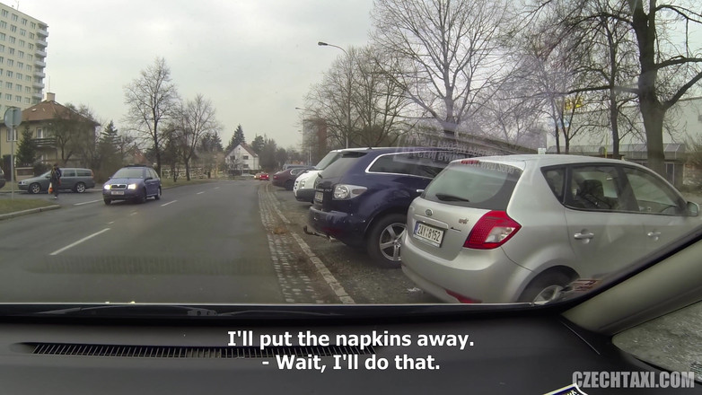 Czech Taxi: Student spuit vijf keer