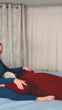 Příběh služebné - May the Lord Open - Cuckquean Manželka drží služebnou pro hluboké misionářské šukání