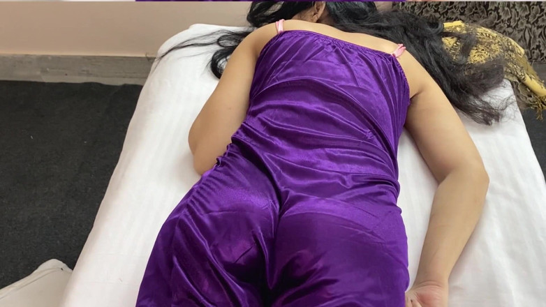 Desifilmy45: Vecina tía ki chudai, película completa de sexo hindi