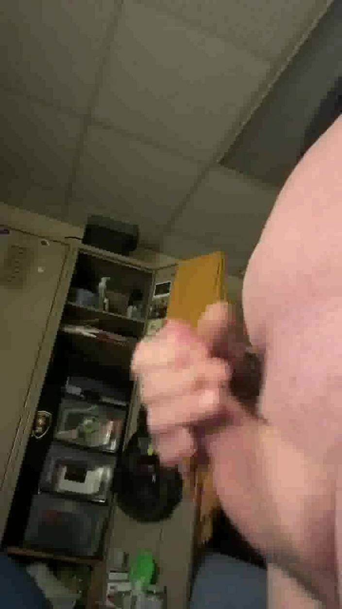 Tatted Daddy: Cumshot