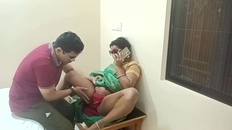 Popmini: Indian Innocent Bhabhi Sucked and Fucked While Talking Sex Story...