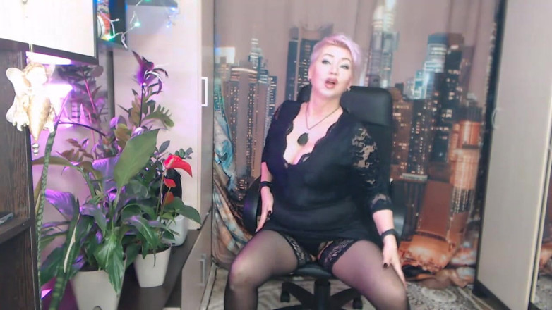 AimeeParadise: Figa spalancando di dolce cagna matura russa...