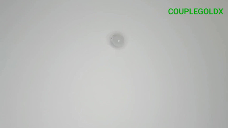 Sexy Komal: Seorang tukang listrik datang ke rumah komal dan sedang bekerja...