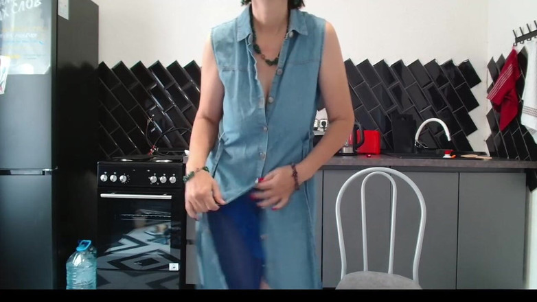 AngelaMilf: Mature MILF (lyra) Put Her Finger in Her Ass When She...