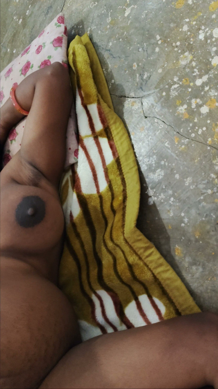Premi pooja: Bhabhi desi India dikongkek pepek – awek desi kongkek pepek panas...