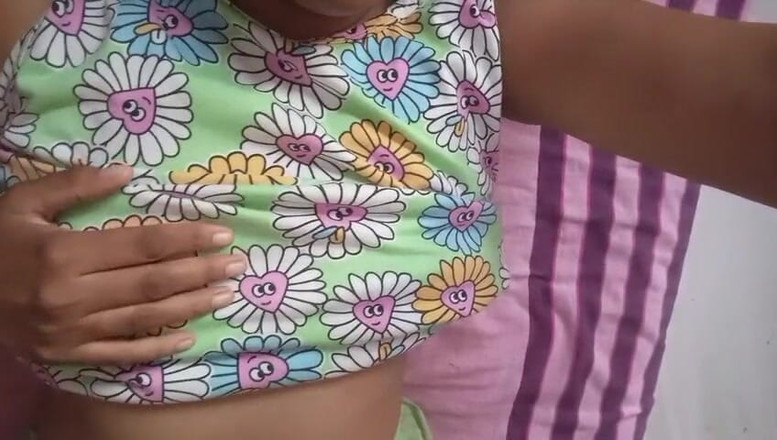 Anne White: Мастурбация индийской бхабхи