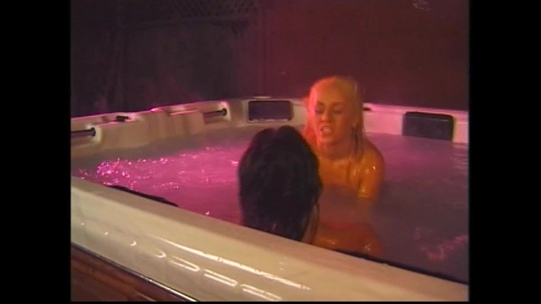 Vintage megastore: 女同性恋桑拿房