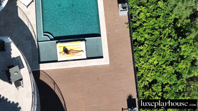 Luxeplayhouse