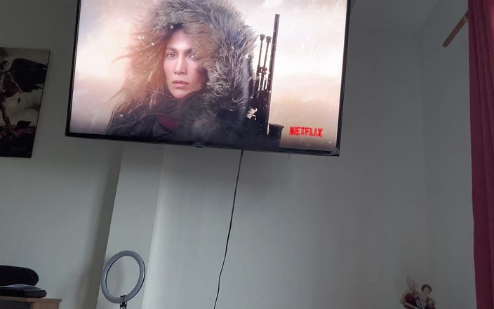 Lucyplay: (put Headphones on) I'm Too Horny Masturbating on a Rainy...