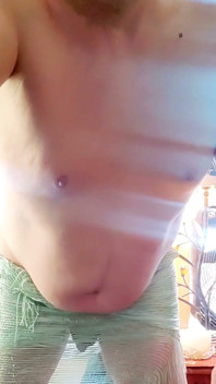 Shaking My Tiny Nub for Tic Tok