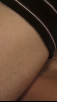 Krásný zadek s bujným prsou, tvrdě šukaný