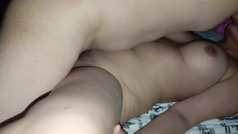 undoin: 외로운 계모와 그녀의 가장 친한 친구의 남편