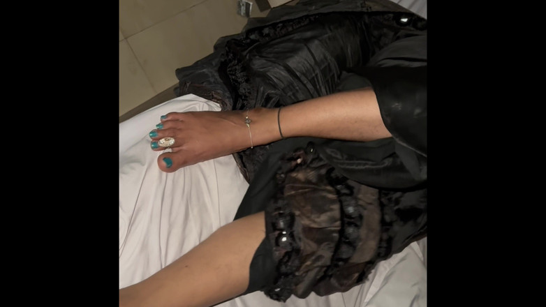 Munna647: Hintli üniversiteli kız ve oğlan sikişiyor