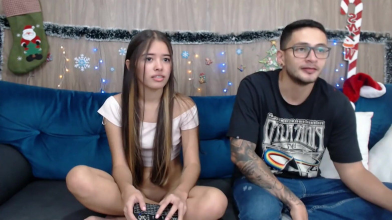 Teen amateur Latinas: Teen Is Fucked in Christmas Festivities Cum on Ass