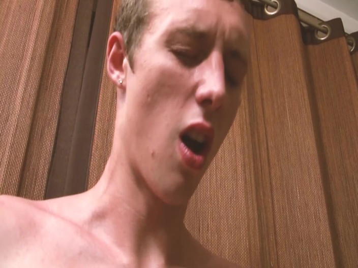 SEXUAL SIN GAY: Durst nach sperma, dünner twink liebt es, wenn sein reifer...