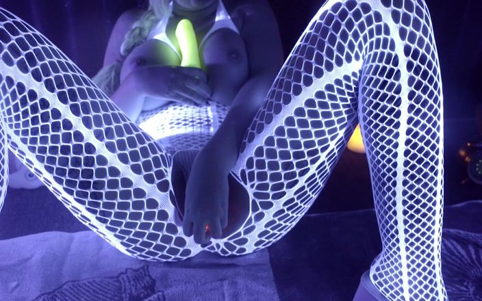 Petite Asian hefburg: Twilight Zone Blacklight Cosplay