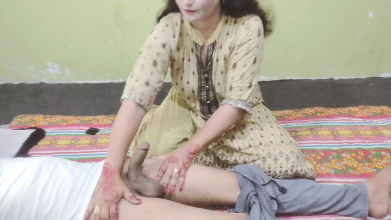 Pakistani CoupleX: 쪼이는 보지에 자지를 따먹는 인도 파키스탄 바비