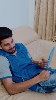 Un mari arrive après quelques années, sa femme se fait baiser par desi MMS viral