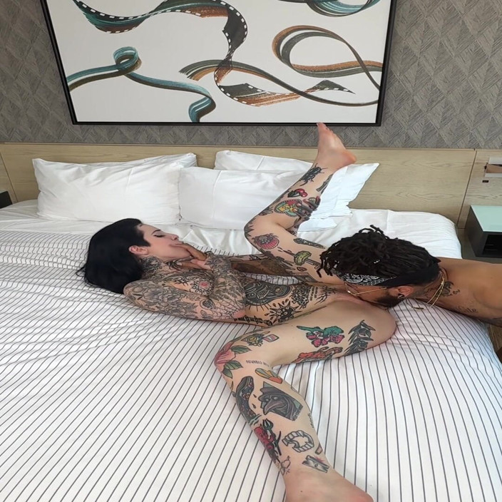 FlightLifeXXX: Awlivv POV Tatted Slut Wants to Get Fucked by BBC