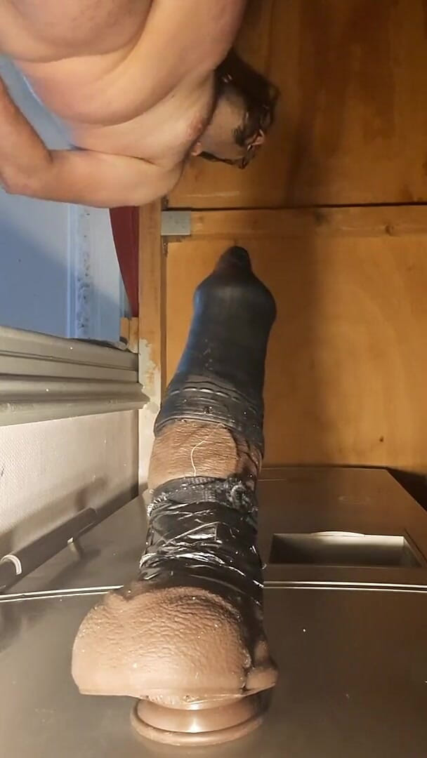 Dildo Diameters 10cm in Dilated Ass (XX rap) Dildo Diameters 10cm in Dilated Ass (XX rap)