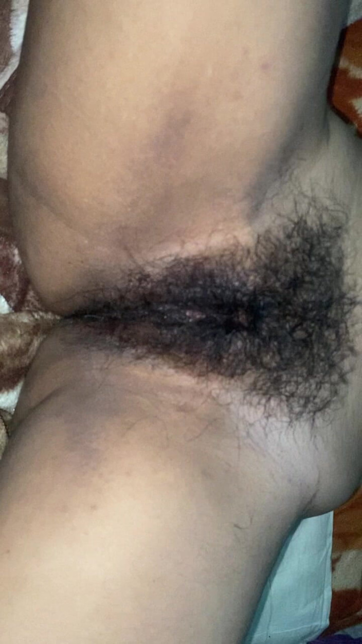 Hotgirl9: 18-jarig meisje vingert natte kut Desi Indisch orgasme masturbatie